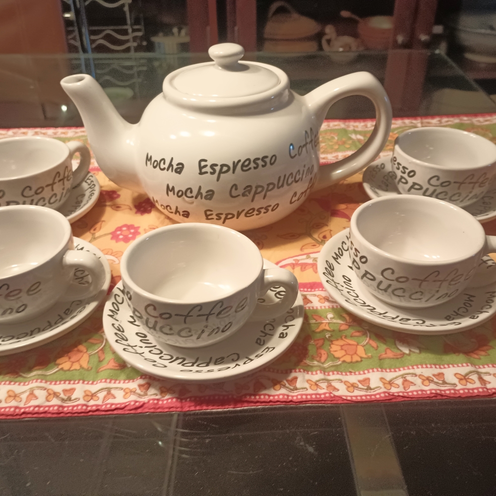 White Coffee pot/espresso Set